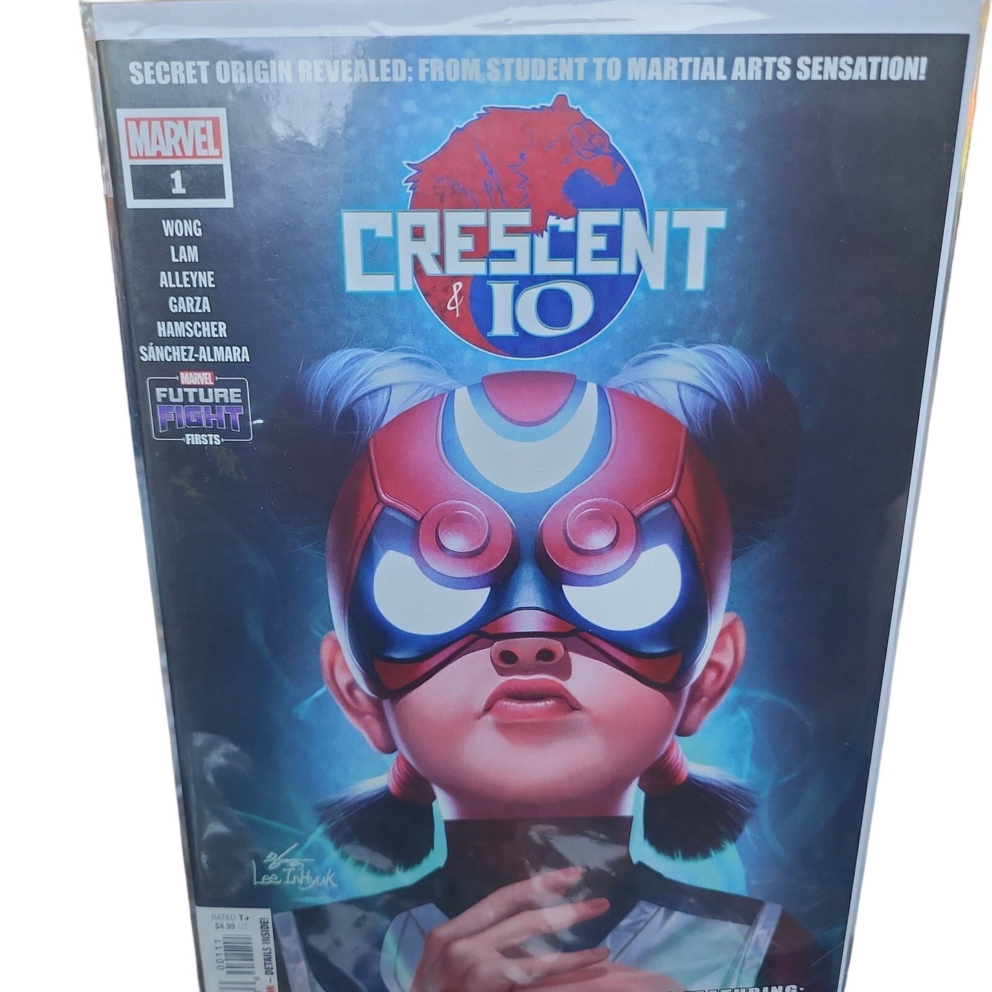 🔑Future Fight First Crescent & IO #1   Origin of Crescent & IO Marvel Comics