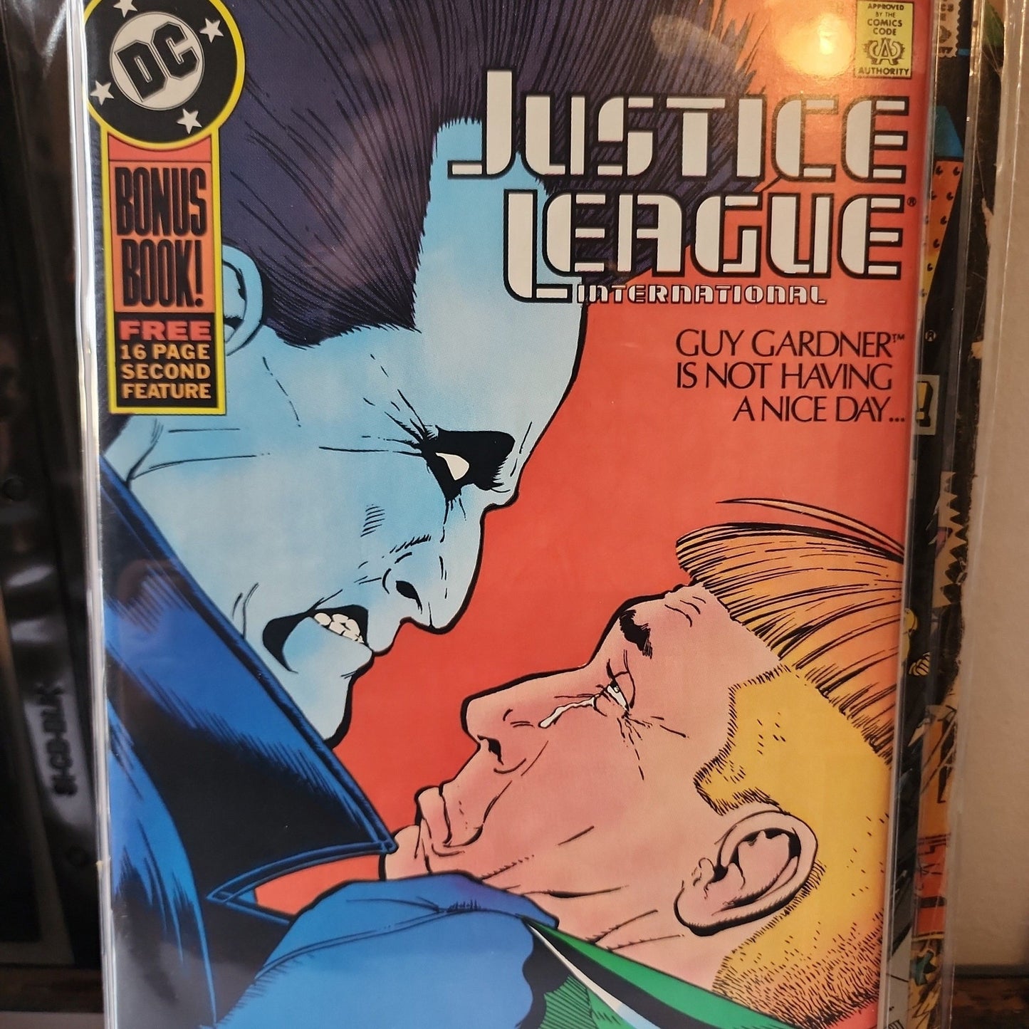 🔑JUSTICE LEAGUE INTERNATIONAL #18 VF/NM or Better DC Comics 1988