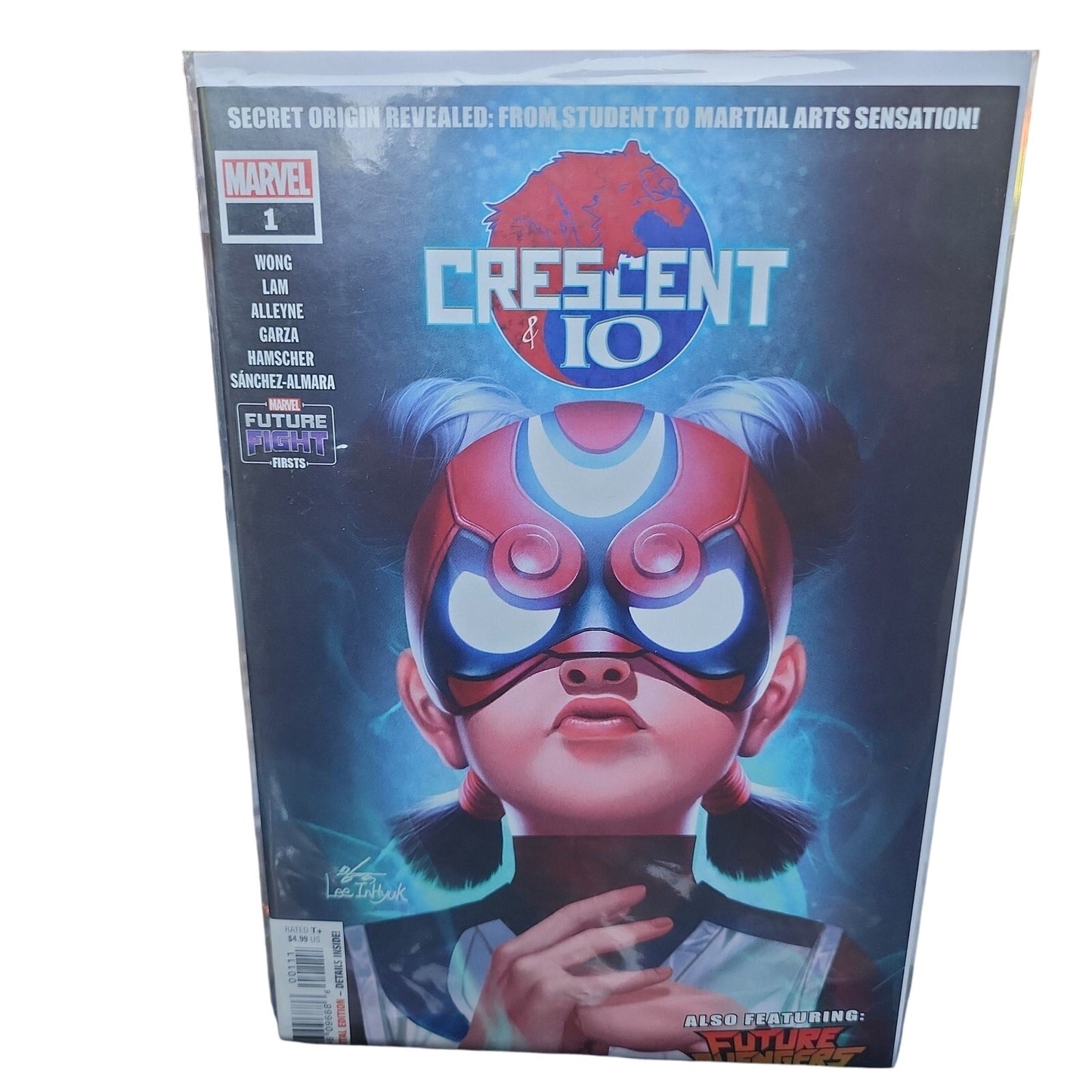 🔑Future Fight First Crescent & IO #1   Origin of Crescent & IO Marvel Comics